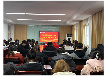 外国语学院举办“研”途相伴 暖心送考活动