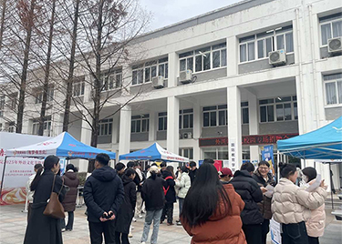 搭建就业“金桥”，助力梦想起航 ——外国语学院校园专场招聘会圆满落幕
