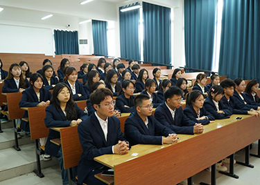 赓续红色血脉 培育时代新人 ——安徽新华学院党委党校外国语学院分党校第43期入党积极分子培训班结业典礼圆满成功