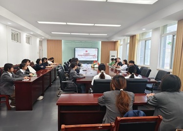 淬炼思想强信念，外院青年启新程